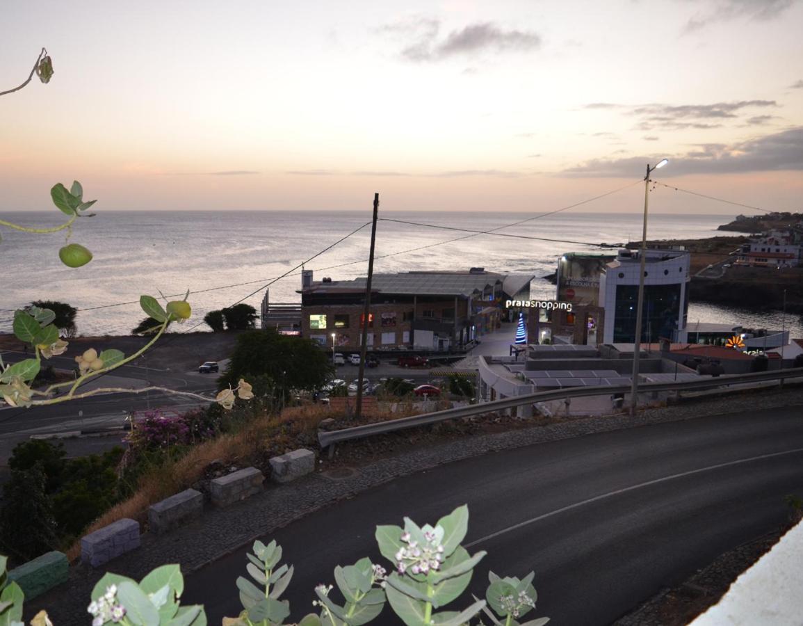 Delux Appartment Praia Esterno foto